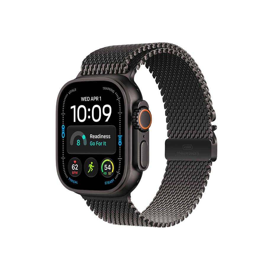 Sort Apple Watch Ultra med milanesisk lænkearmbånd i titanium, viser tid 10:09 og fitness-data på skærmen.